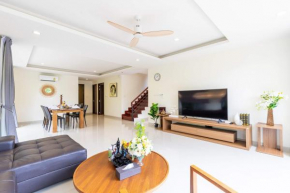 Laguna Park Modern Pool Villas - Bangtao Beach